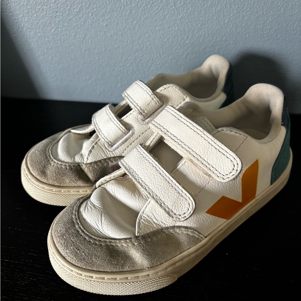 Veja Kids Sneakers